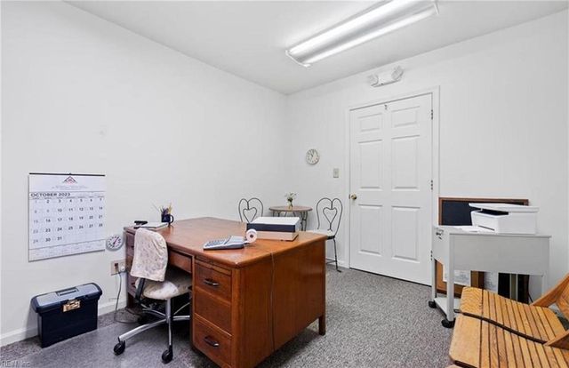 1300 Bainbridge BLVD, Chesapeake, VA 23324