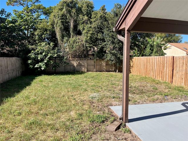 2734 HUNT CLUB LANE, Orlando, FL 32826