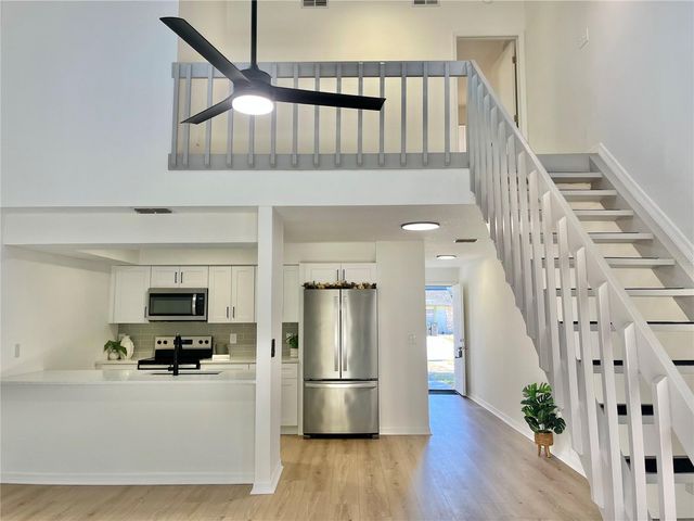 2734 HUNT CLUB LANE, Orlando, FL 32826