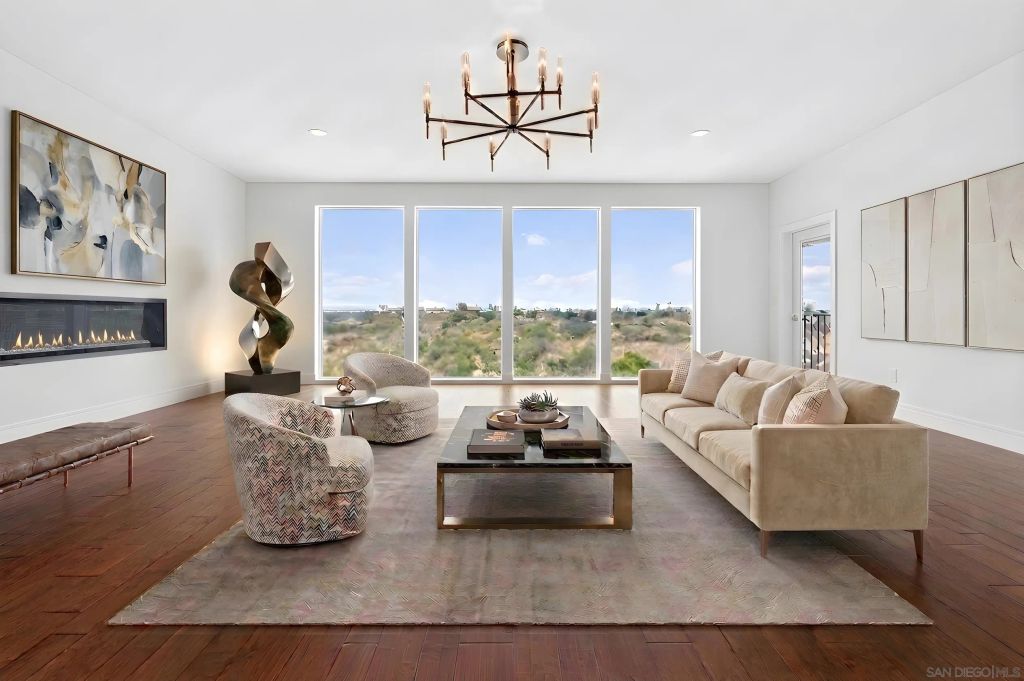 7901 Avenida Kirjah, La Jolla, CA 92037