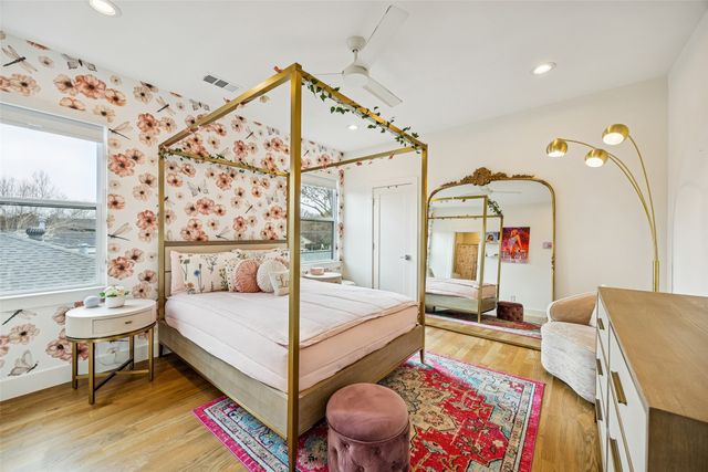 7154 Bennington Drive, Dallas, TX 75214