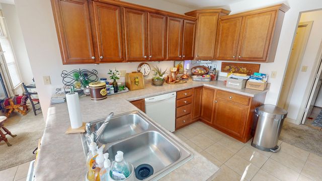 5007 BUXTON LN, Columbia, MO 65202