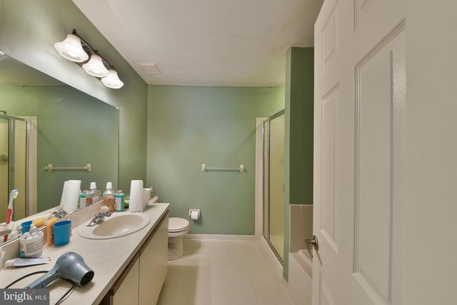 14 NUTMEG PL, Newtown, PA 18940