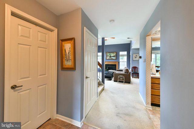 14 NUTMEG PL, Newtown, PA 18940