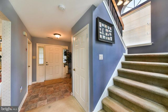 14 NUTMEG PL, Newtown, PA 18940