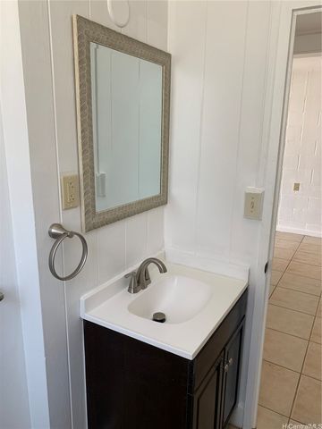 2128 Date Street, Honolulu, HI 96826