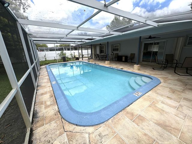 1401 NW 75th Terrace, Plantation, FL 33313