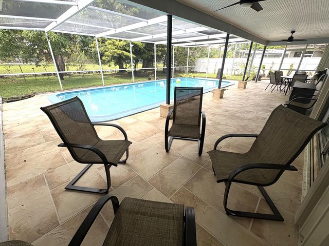 1401 NW 75th Terrace, Plantation, FL 33313