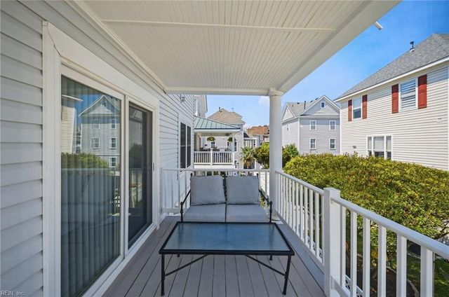 410 Pinewell DR, Norfolk, VA 23503