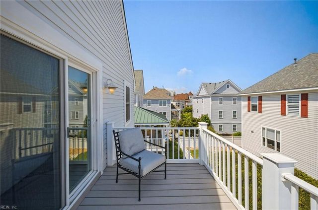 410 Pinewell DR, Norfolk, VA 23503
