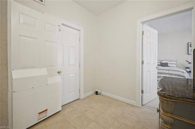 410 Pinewell DR, Norfolk, VA 23503