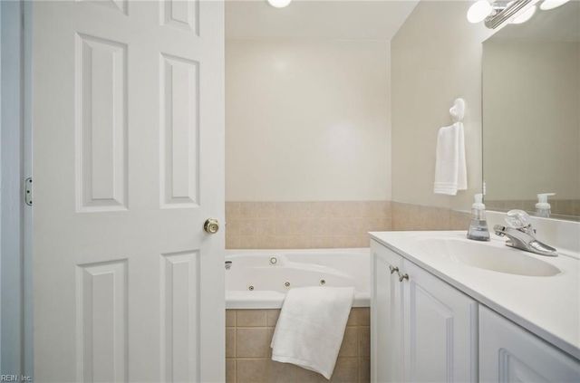 410 Pinewell DR, Norfolk, VA 23503