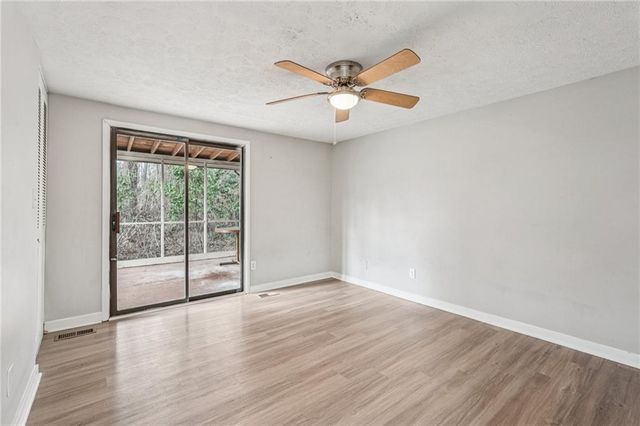 3531 Tewksbury Drive, Snellville, GA 30039