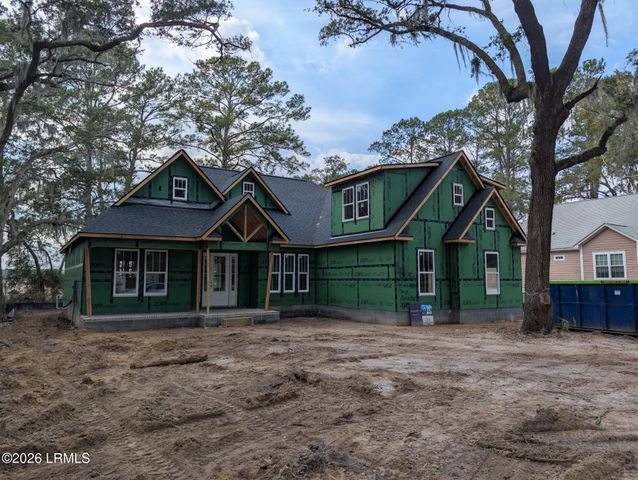 61 Tuscarora Avenue, Beaufort, SC 29907