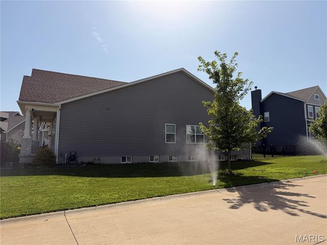 208 Willow Ridge Court, Eureka, MO 63025