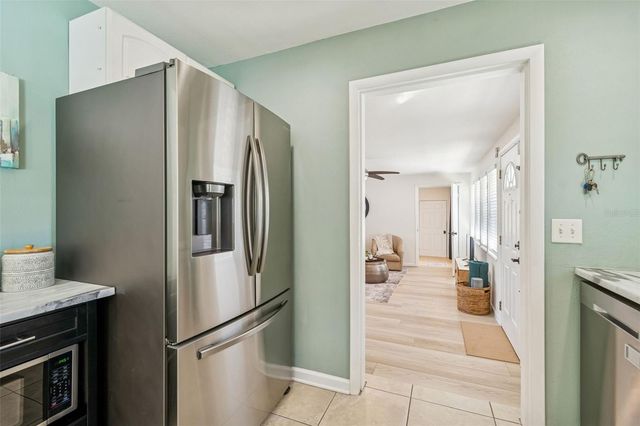 4001 8TH AVENUE N, St Petersburg, FL 33713