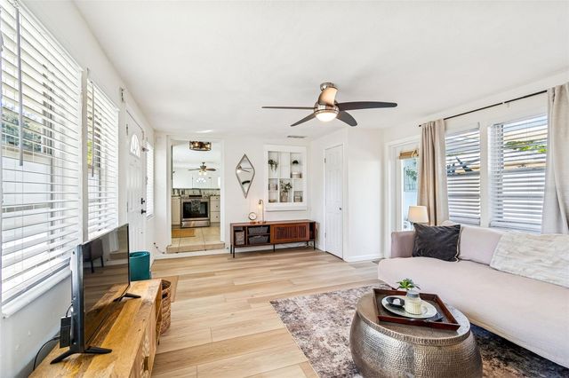 4001 8TH AVENUE N, St Petersburg, FL 33713