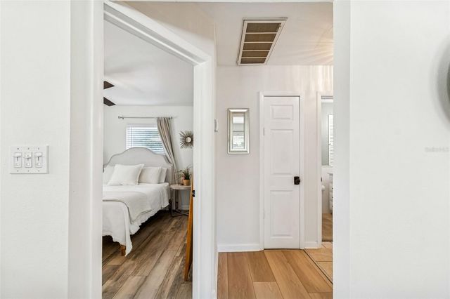 4001 8TH AVENUE N, St Petersburg, FL 33713