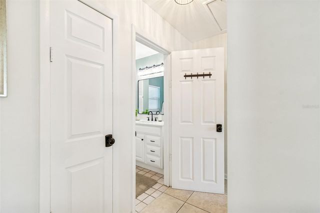 4001 8TH AVENUE N, St Petersburg, FL 33713