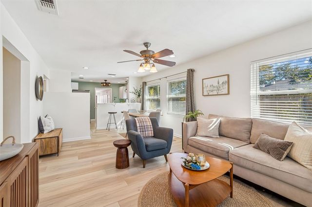 4001 8TH AVENUE N, St Petersburg, FL 33713