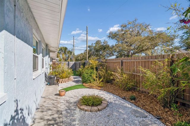 4001 8TH AVENUE N, St Petersburg, FL 33713