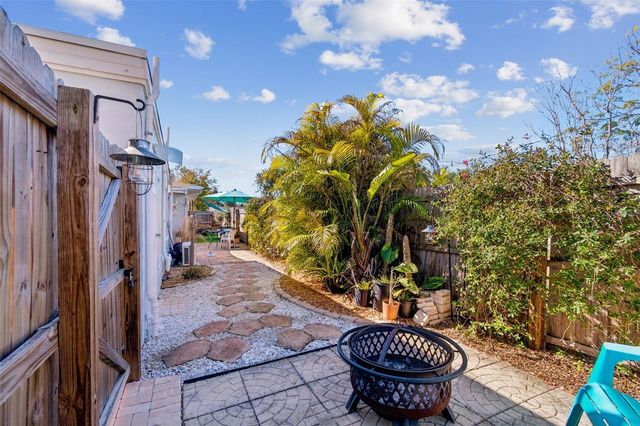 4001 8TH AVENUE N, St Petersburg, FL 33713