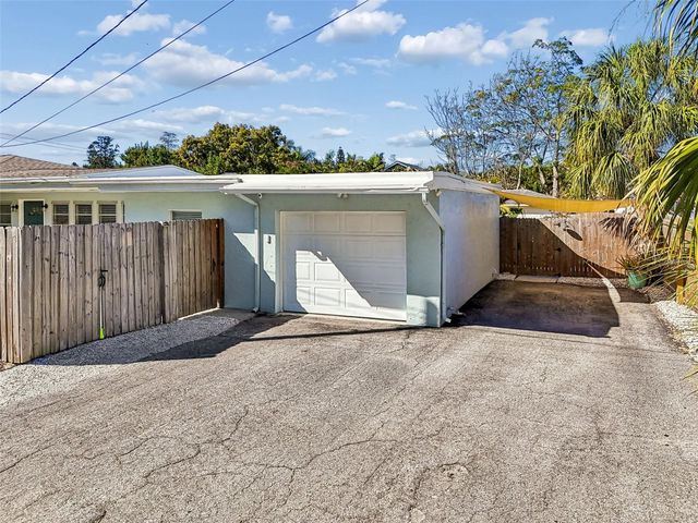 4001 8TH AVENUE N, St Petersburg, FL 33713