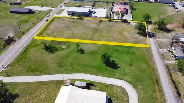 2097 S Eastern Avenue, Moore, OK 73160