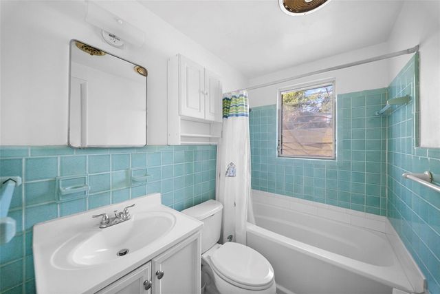 90 N BROADWAY, Englewood, FL 34223