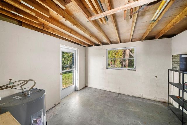 90 N BROADWAY, Englewood, FL 34223