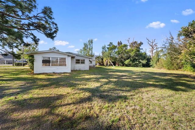 90 N BROADWAY, Englewood, FL 34223