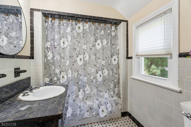 59 HILLSIDE AVENUE, West Orange Twp., NJ 07052
