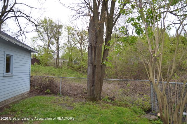 1538 E César E. Chávez Avenue, Lansing, MI 48906