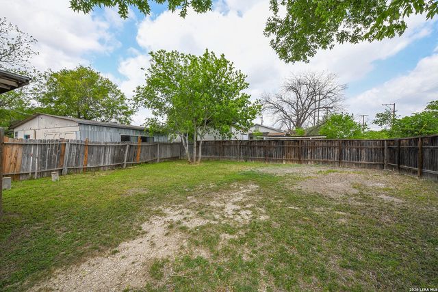1543 Rada, San Antonio, TX 78214