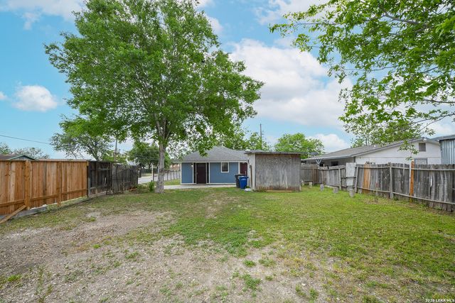 1543 Rada, San Antonio, TX 78214