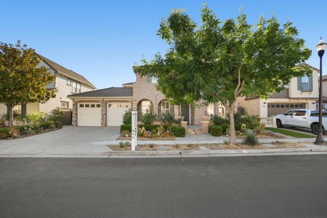 1553 Quiet Pond Lane, San Jose, CA 95138