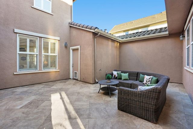 1553 Quiet Pond Lane, San Jose, CA 95138
