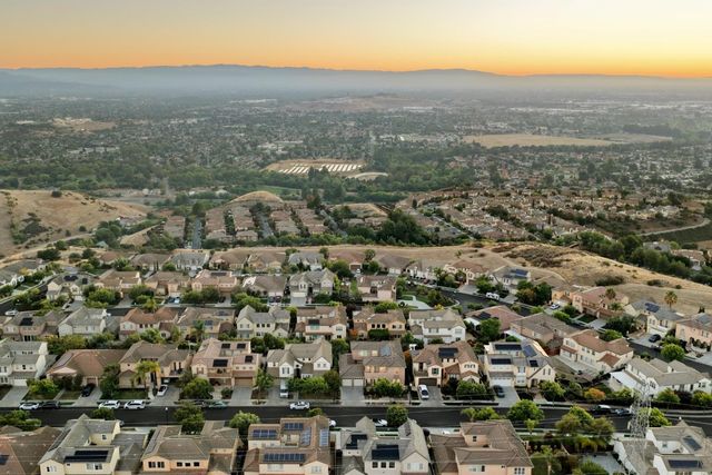 1553 Quiet Pond Lane, San Jose, CA 95138