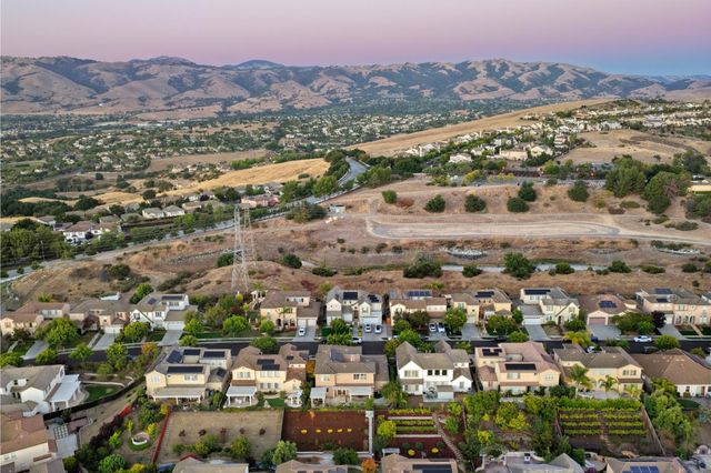 1553 Quiet Pond Lane, San Jose, CA 95138
