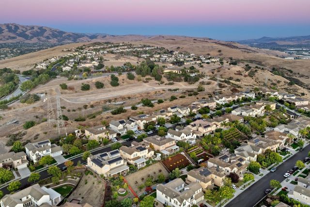 1553 Quiet Pond Lane, San Jose, CA 95138