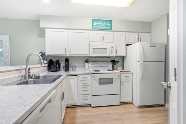 510 White River Dr Unit 24B, Myrtle Beach, SC 29579