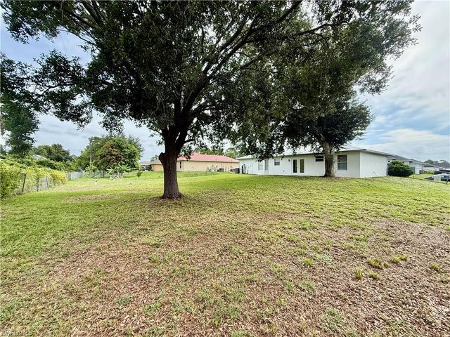 101 Curtis AVE N, Lehigh Acres, FL 33971