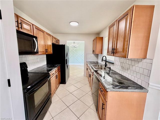 101 Curtis AVE N, Lehigh Acres, FL 33971