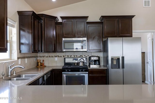 2993 Escenico Court, Las Cruces, NM 88012