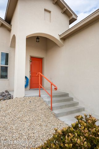 2993 Escenico Court, Las Cruces, NM 88012