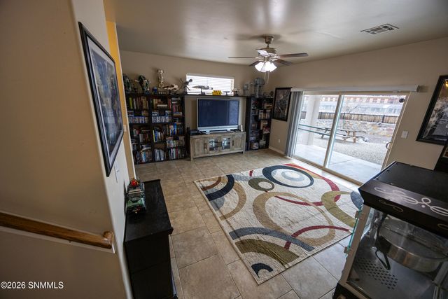 2993 Escenico Court, Las Cruces, NM 88012