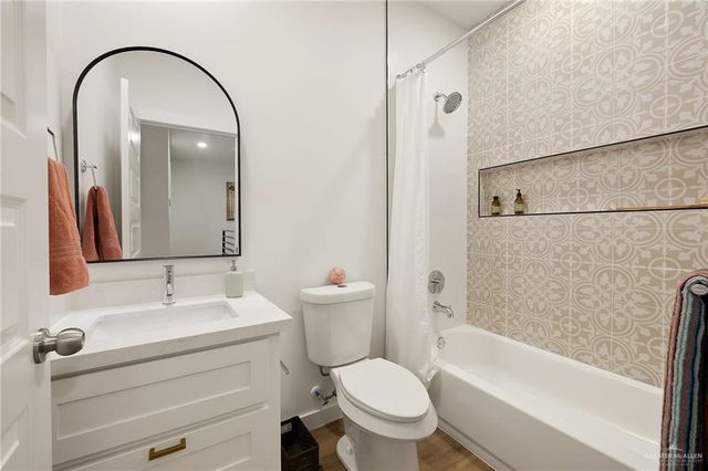2637 Warbler Avenue, Mcallen, TX 78504