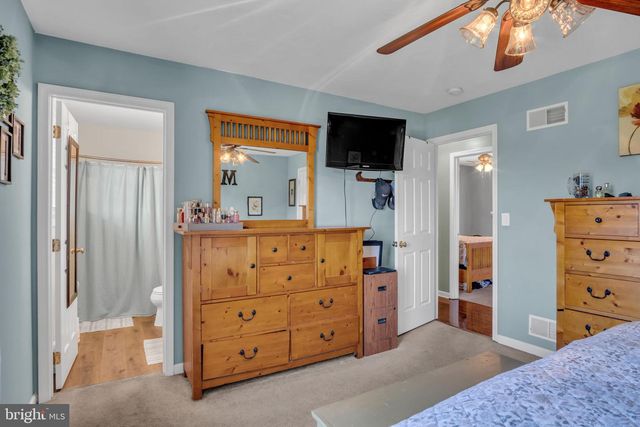 91 LAKE MEADE DR, East Berlin, PA 17316
