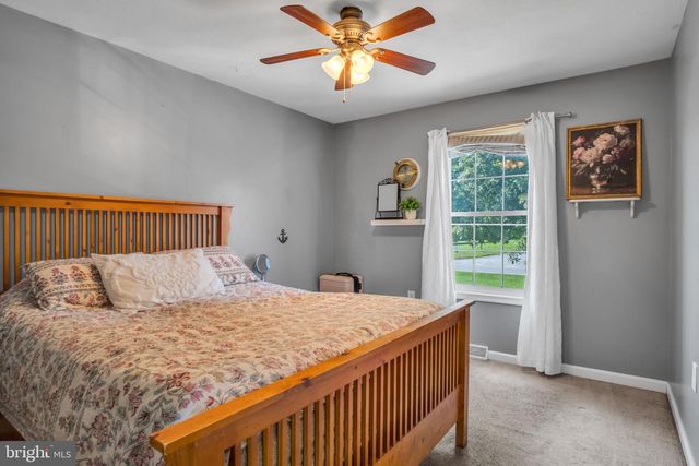 91 LAKE MEADE DR, East Berlin, PA 17316