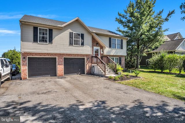 91 LAKE MEADE DR, East Berlin, PA 17316